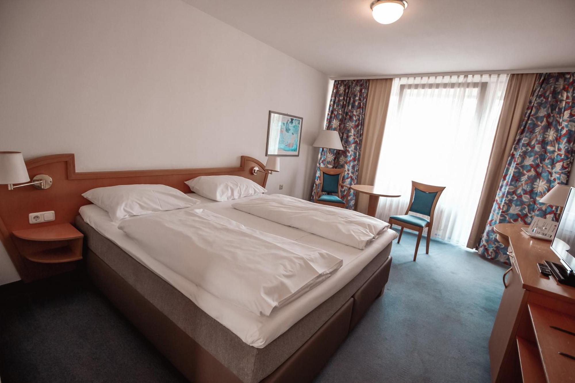 באמברג Hotel Altenburgblick מראה חיצוני תמונה